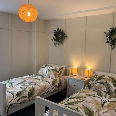 شقة Gorgeous Seaside Getaway. هاستَنغ المظهر الخارجي الصورة